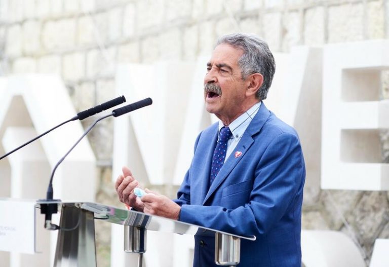 Revilla sobre Puigdemont: «Sería terrible para la justicia que el jefe de los condenados estuviera libre en España»