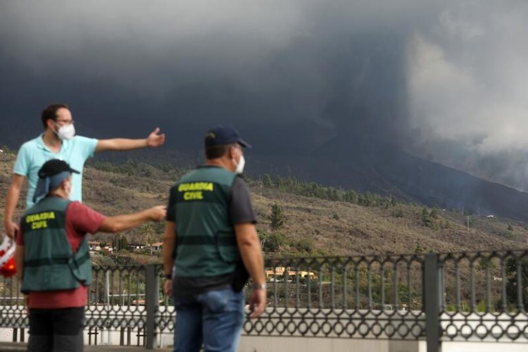 Los últimos evacuados en La Palma alcanzan las 160 personas