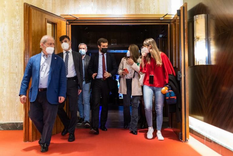 Casado abre este lunes en Santiago la Convención del PP en la que busca visualizar unidad