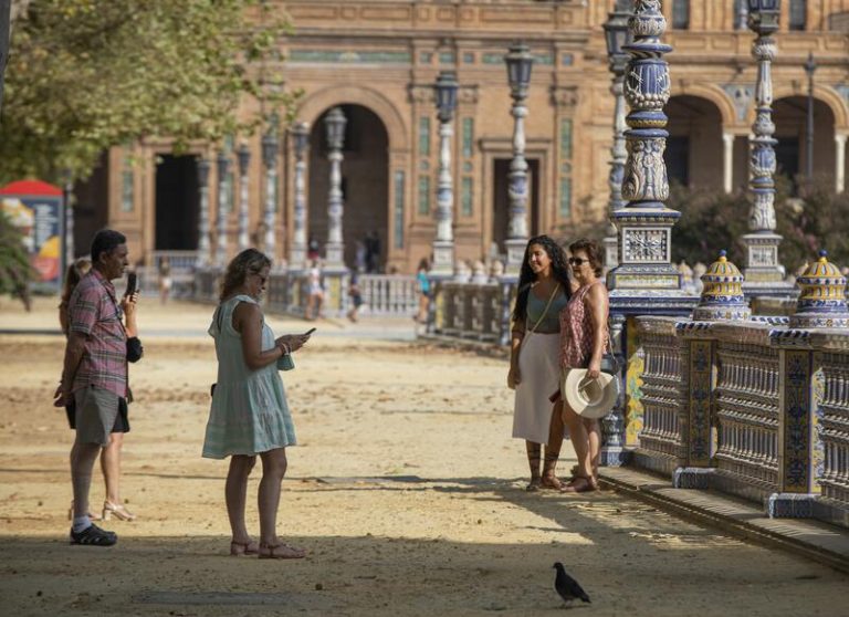 Marín: Andalucía se ha convertido en el principal motor económico de España en turismo