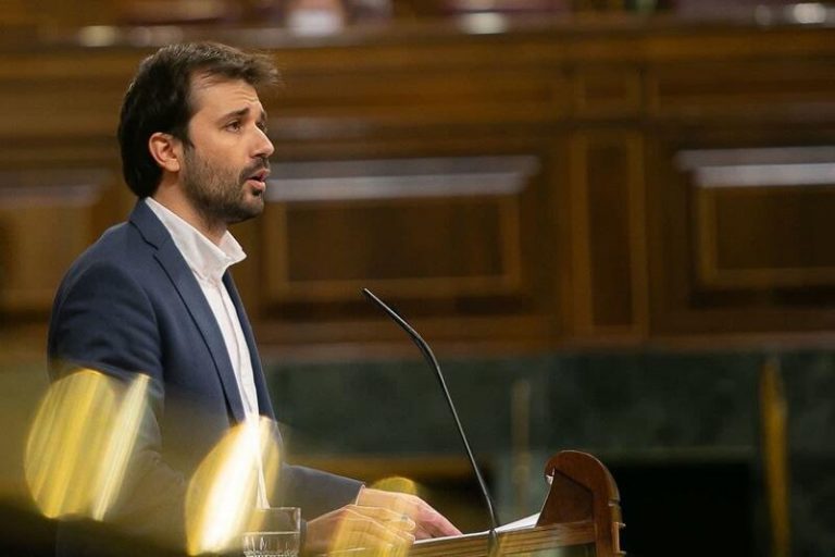 UP lleva al Congreso los primeros pasos para la creación del Parque Regional del Mar Menor