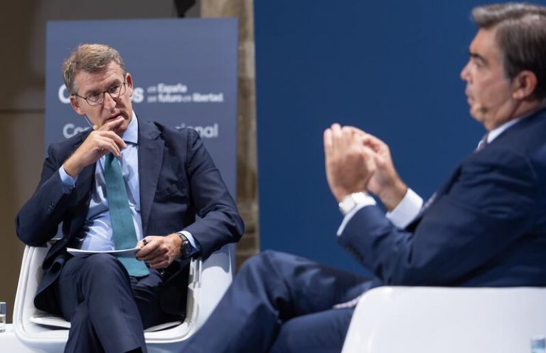 Margaritis Schinas llama a luchar contra el populismo «desde la política»