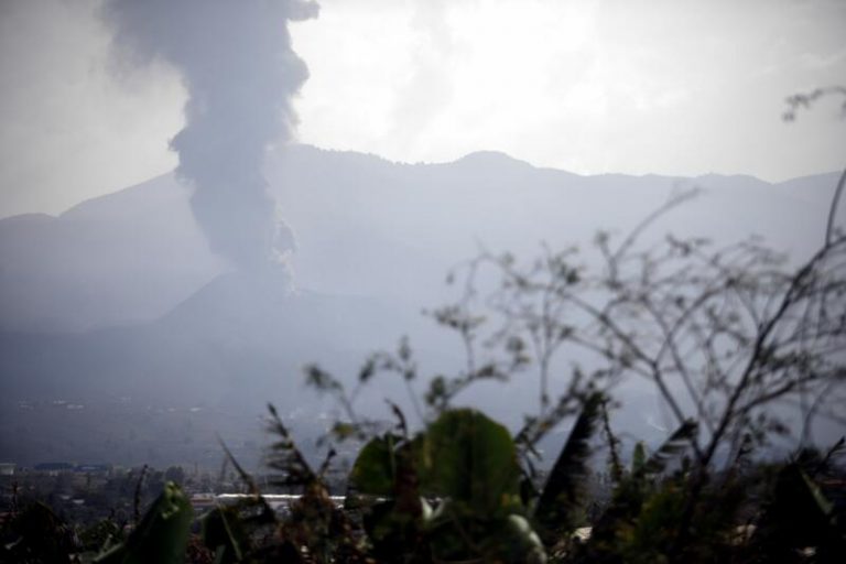 ‘Cumbre Vieja’ prosigue con normalidad: 46,3 millones de metros cúbicos de lava