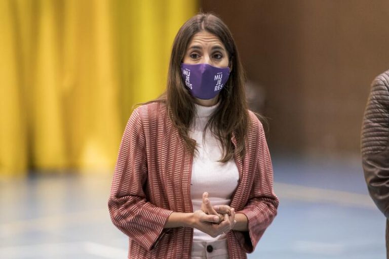 El Ministerio de Igualdad plantea dar anticonceptivos gratuitos a los menores de 25 años