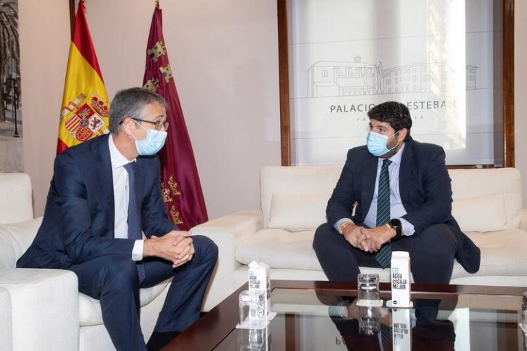 Cos adelanta que el Banco de España actualizará sus previsiones tras la revisión a la baja del INE