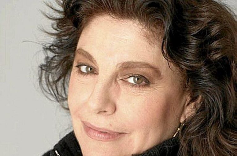 Charo López, galardonada con el Premio Ciudad de Alcalá de las Artes y las Letras