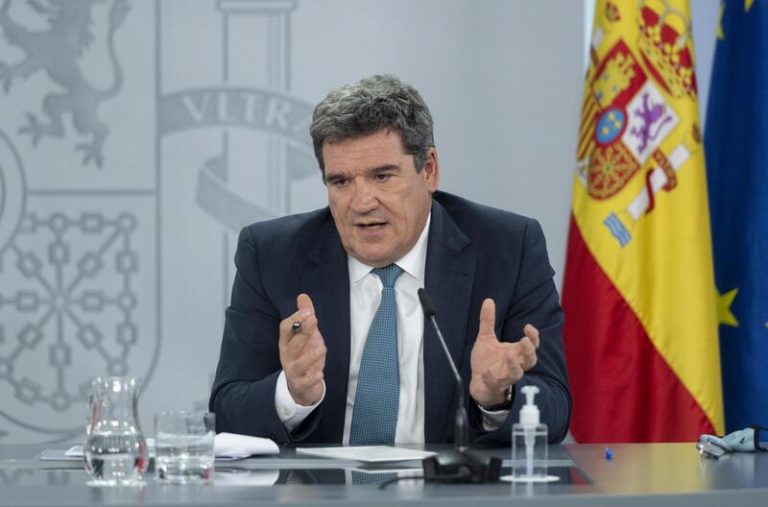El Gobierno extiende hasta febrero de 2022 las ayudas para los autónomos