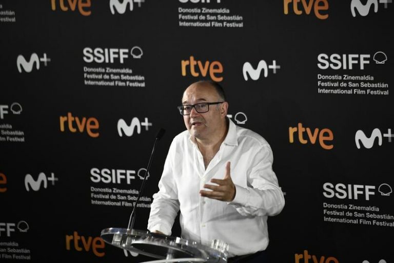 Director del Festival de San Sebastián: «No podemos impedir que los actores vengan en avión privado»