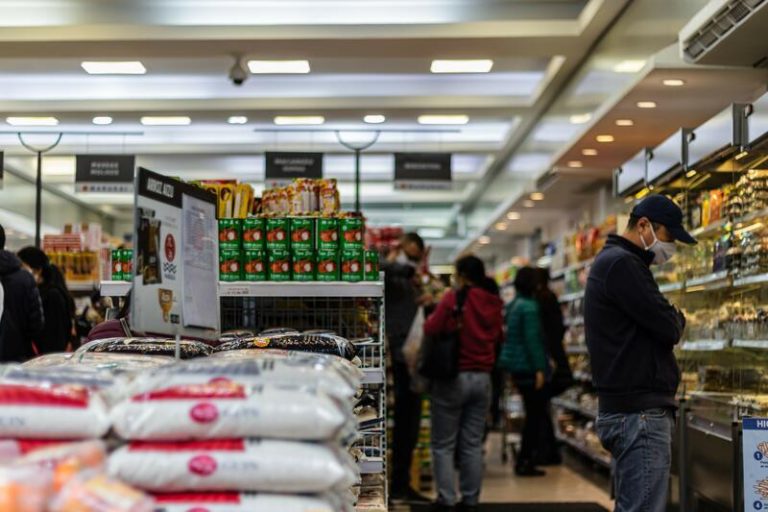 Dani, Más Ahorro y Family Cash, las cadenas más baratas para comprar según OCU