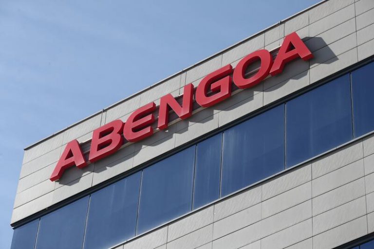 Comités de empresa en Abengoa urgen acuerdo para «salir de la penosa situación actual»
