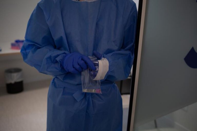 Cataluña registra 776 casos y cuatro muertes en las últimas 24 horas