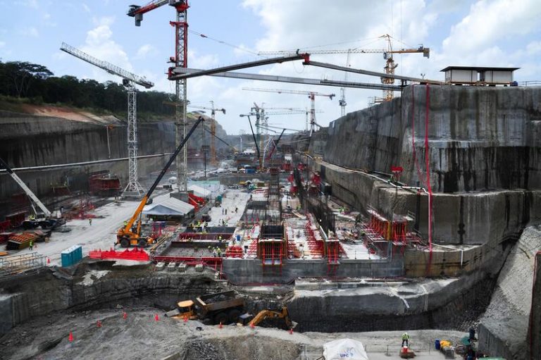 El Canal de Panamá prevé aportar más de 2.100 millones a las arcas públicas