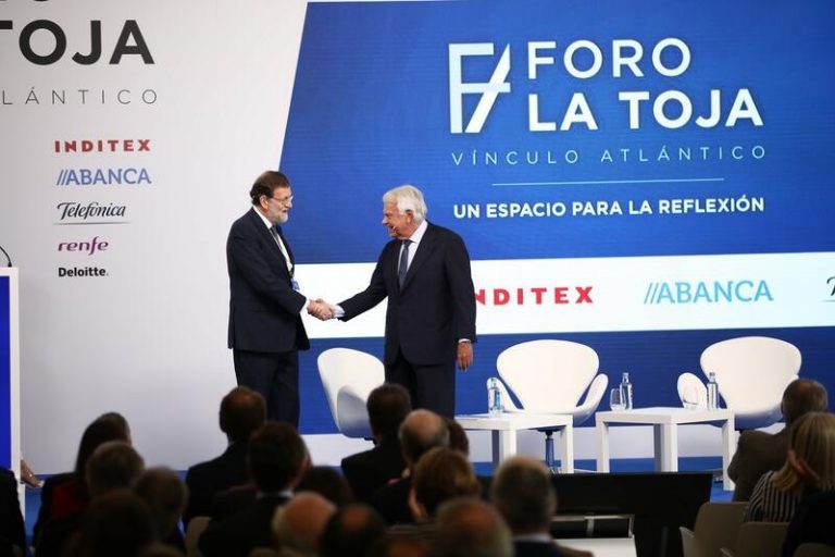 Rajoy se define «prudente alegre» sobre el futuro de la economía