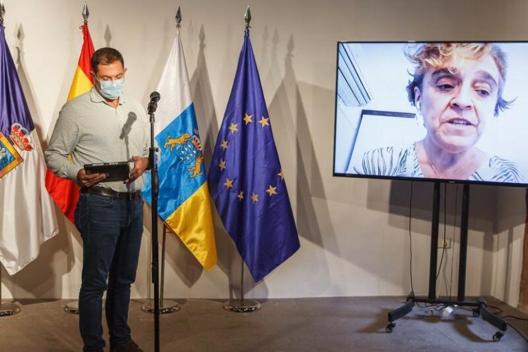 El volcán de La Palma mantiene «cierta estabilidad» pero preocupa la calidad del aire