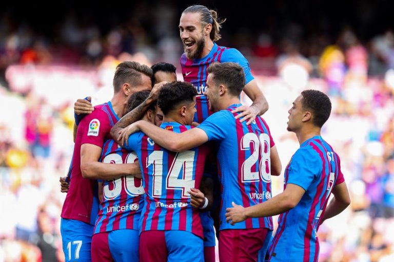 El Barcelona recupera la sonrisa: los motivos para soñar con títulos