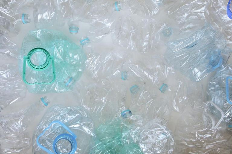 El motor apuesta por la sostenibilidad con neumáticos hechos con botellas PET recicladas