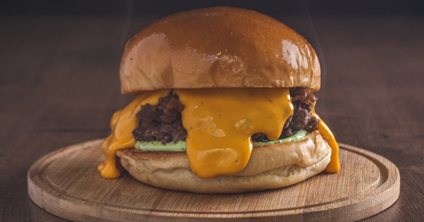 Cómo Hacer Una Salsa De Queso Para Acompañar Cualquier Plato
