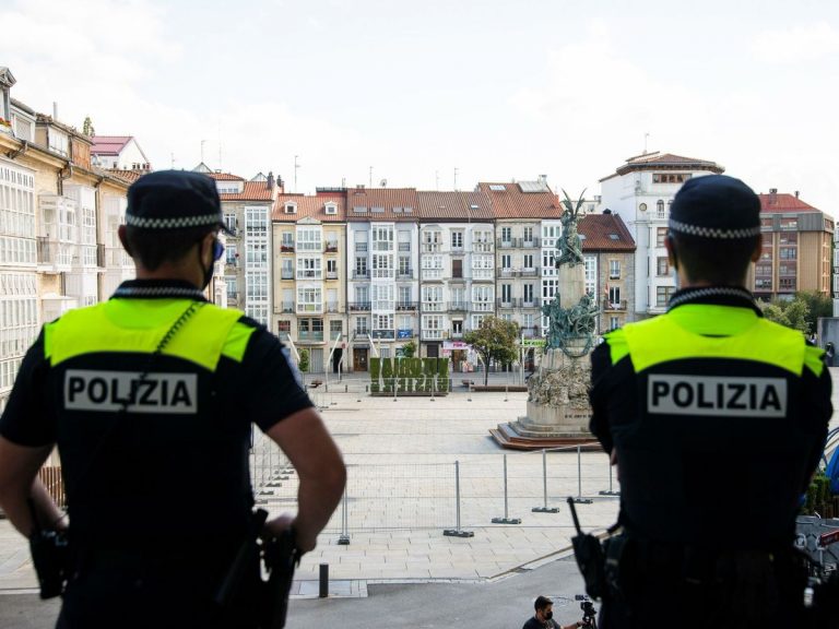 Detenido en Vitoria tras agredir a su pareja y huir con su hijo menor de edad