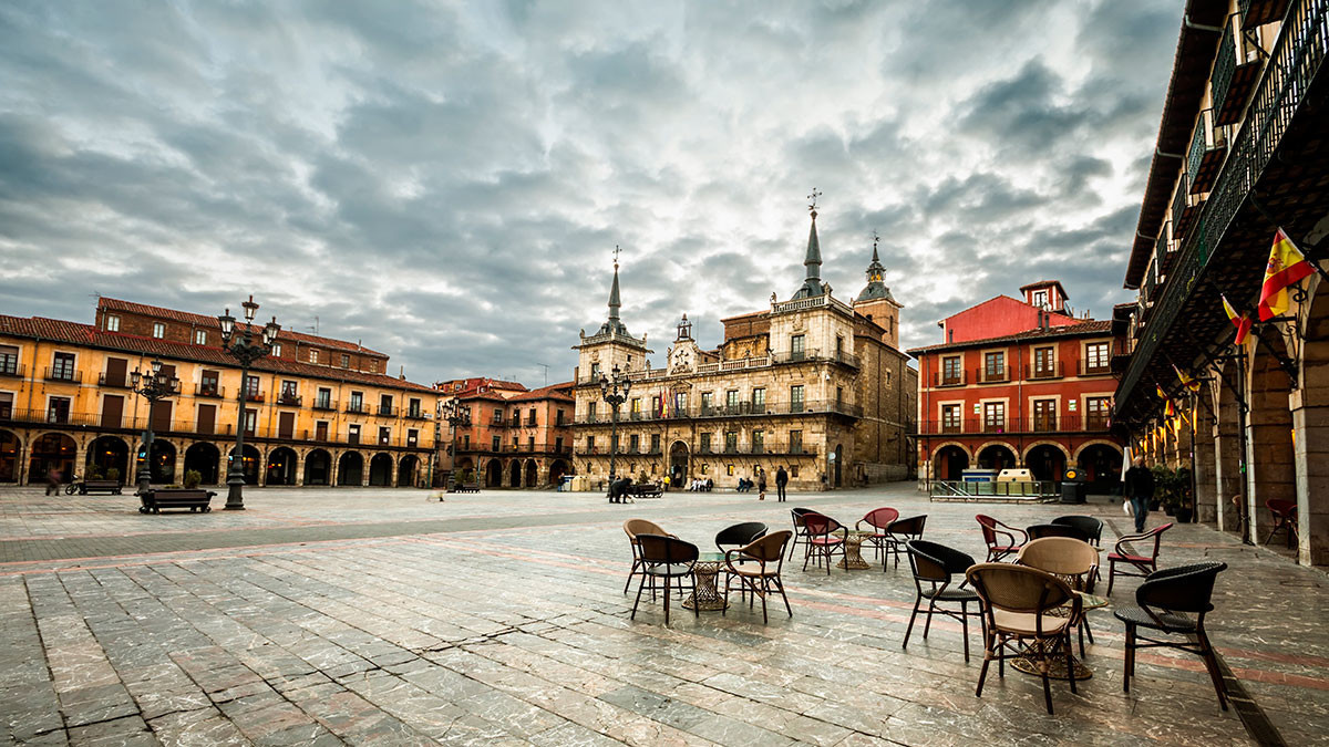 León