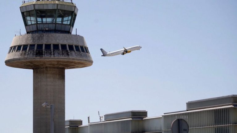 El Govern catalán no descarta participar en la manifestación contra la ampliación del Aeropuerto El Prat