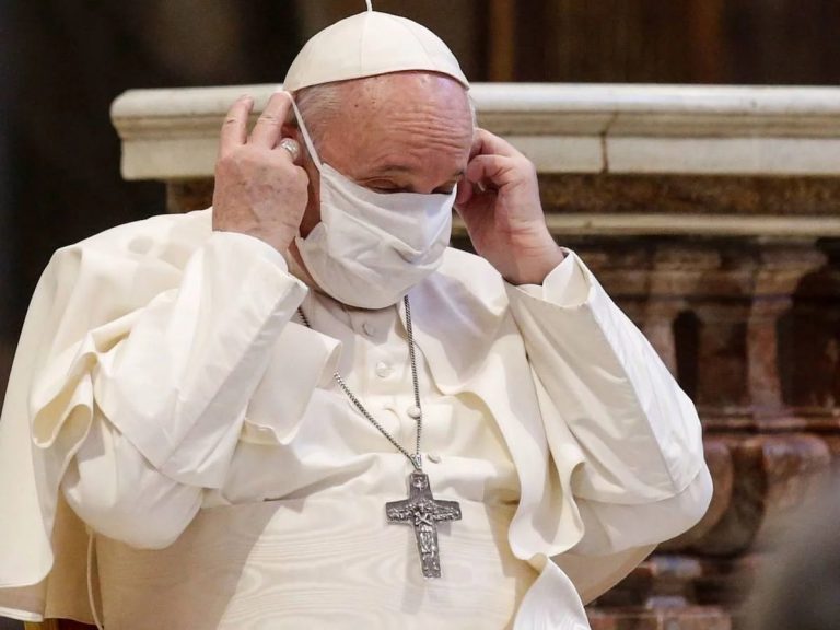 El Papa pide rezar por «un estilo de vida más sobrio y ecosostenible»