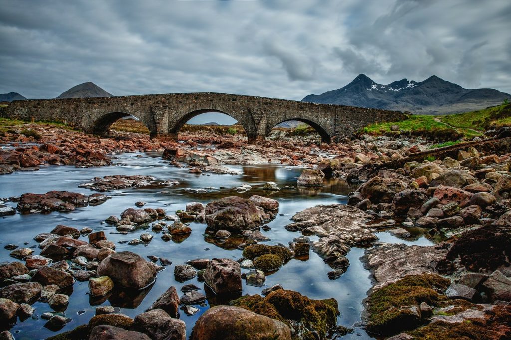 El Puente Del Diablo Se Había Desplomado
