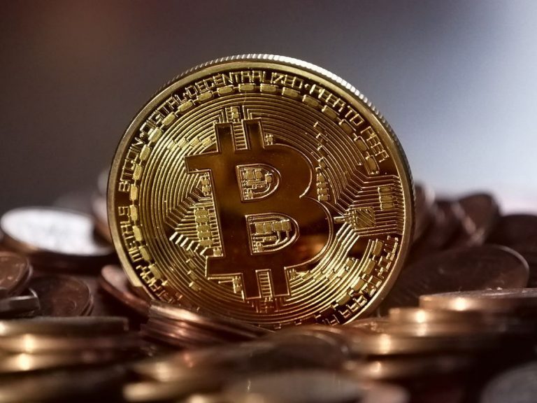 El Salvador compra sus primeros 400 bitcoins poco antes de su lanzamiento a nivel nacional