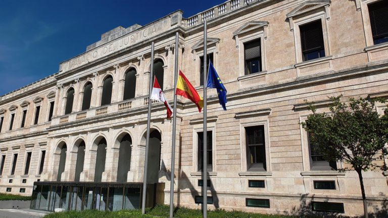 El TSJCyL exonera a la CHD de pagar a Iberdrola 265.000 euros