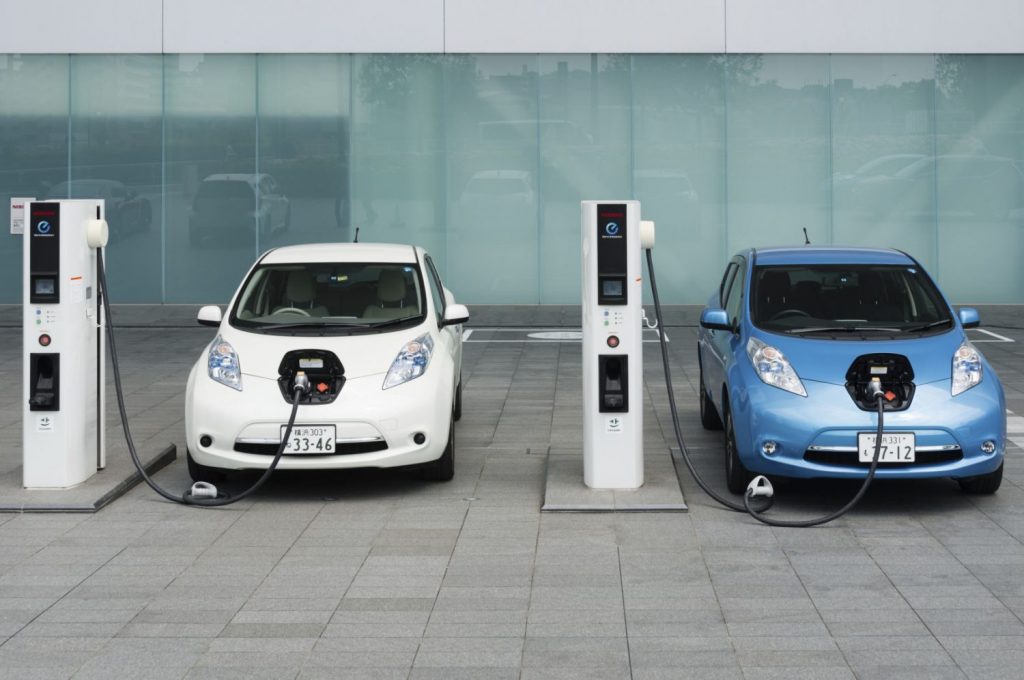 El Pago Por Kilómetro En Un Coche Eléctrico