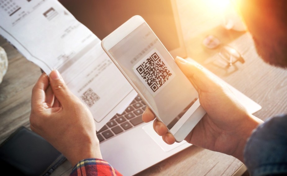 Esta es la información que cedes cada vez que escaneas un código QR
