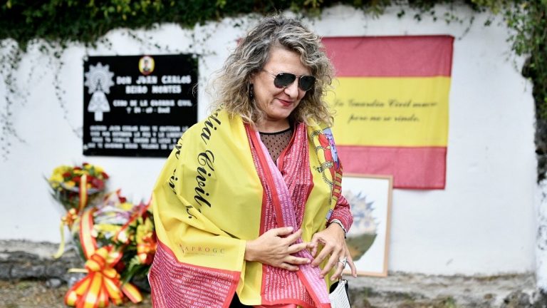La viuda de Beiro considera que «o se está con las víctimas o se está con Bildu»