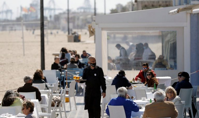 Murcia prorroga el límite máximo de grupos de 10 personas