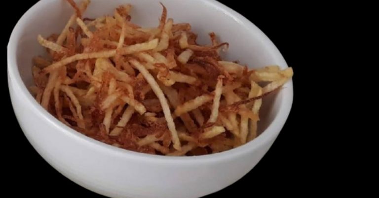 Patatas paja: así puedes hacer el snack más adictivo del mundo