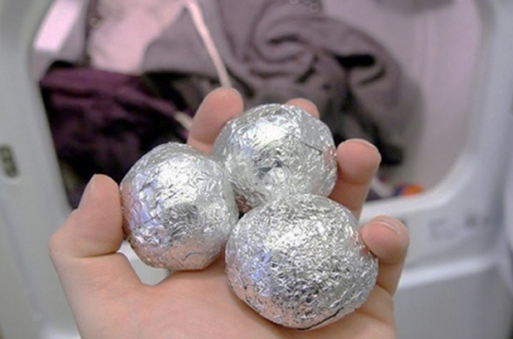 Por Qué Debes Meter Bolas De Papel De Aluminio En La Lavadora