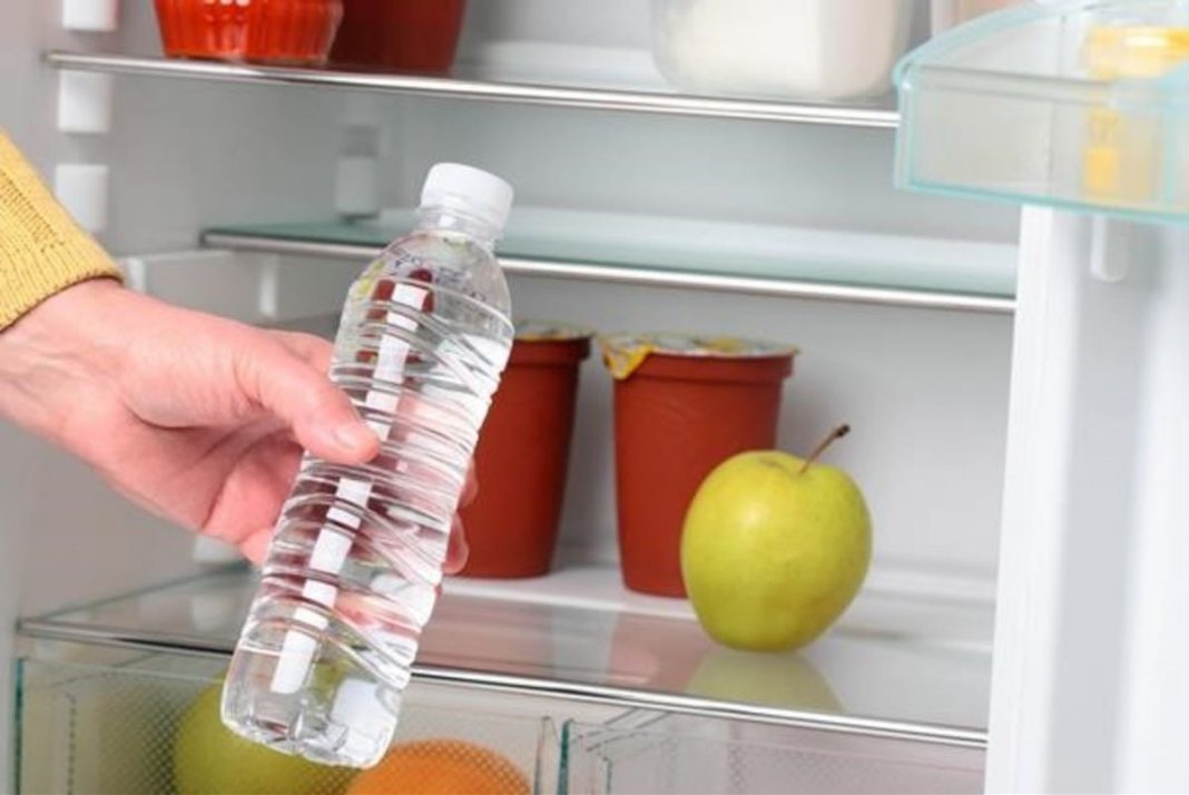 Por qué es bueno beber agua muy fría