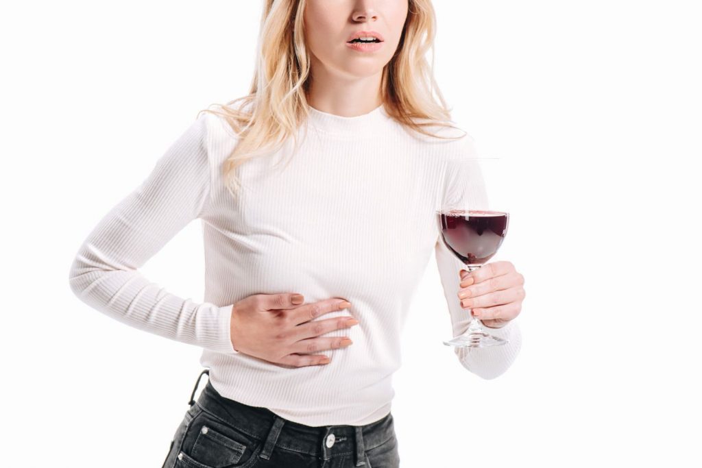 Problemas en el higado con el vino