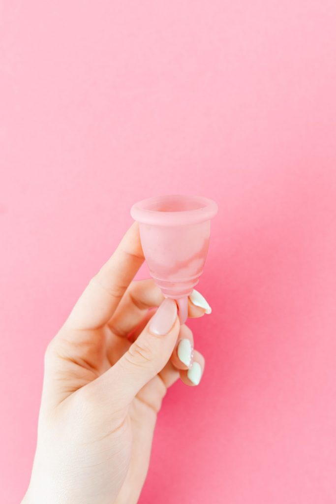 ¿Cuál es la función de una copa menstrual?