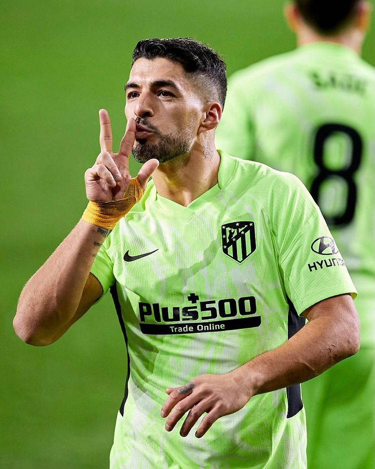 Qué Ofrecería Luis Suárez