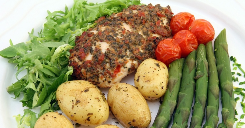 Salsa Chimichurri: la receta tradicional que puedes emular en casa