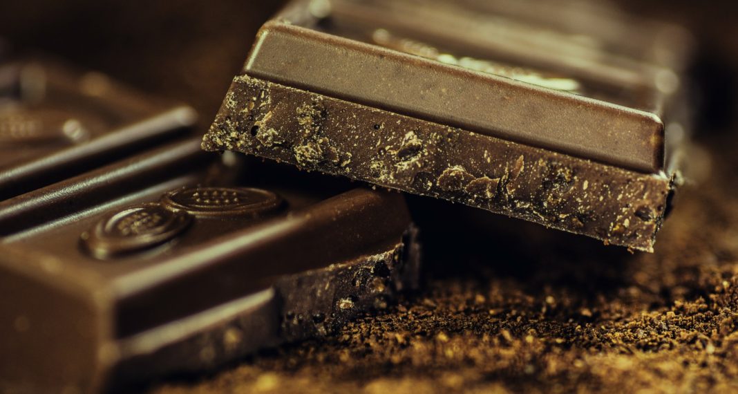 ¿Se puede comer el chocolate si tiene manchas blancas?