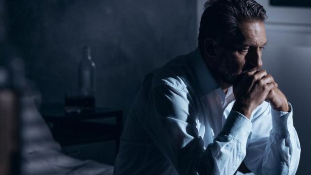 Señales que te avisan que una persona piensa en el suicidio