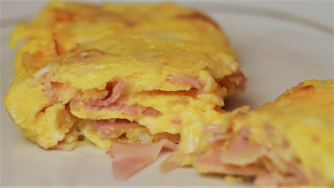 Tortilla de jamón y queso