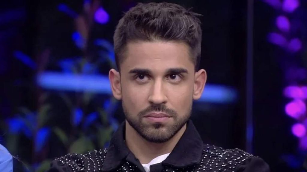 Una Actuación Oscura Que No Ha Gustado En Viva La Vida