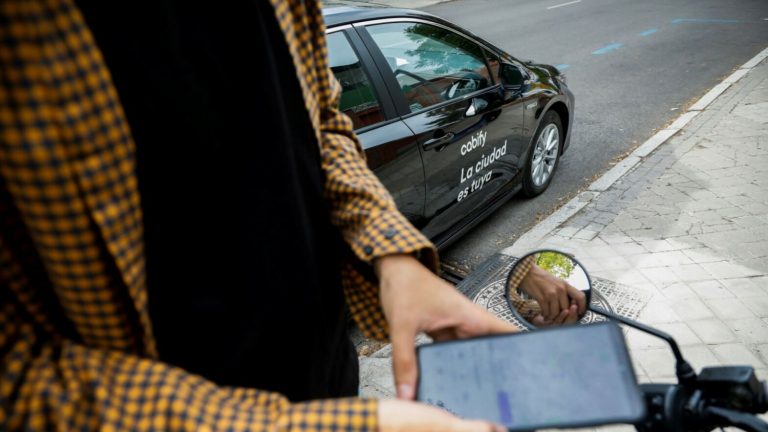 Vecttor contratará a más de 1.500 conductores en Madrid y Barcelona