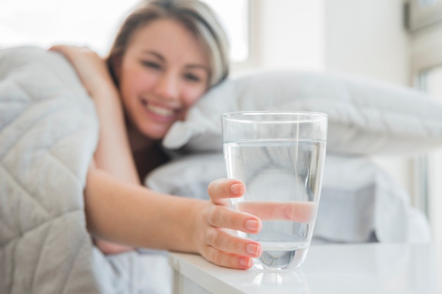 Esto Es Lo Que Te Puede Pasar Si Solo Bebes Agua