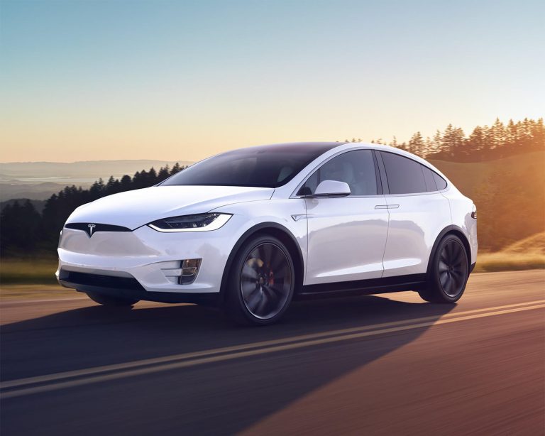Coche eléctrico: esto es lo que cuesta cargarlo en una electrolinera