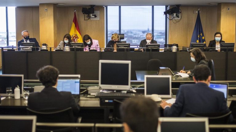El Congreso reactiva hoy la comisión Kitchen para que los grupos pidan nuevas comparecencias