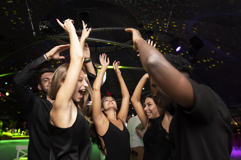 Baile
