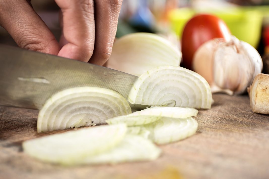 Cómo hacer un verdadero pisto manchego paso a paso