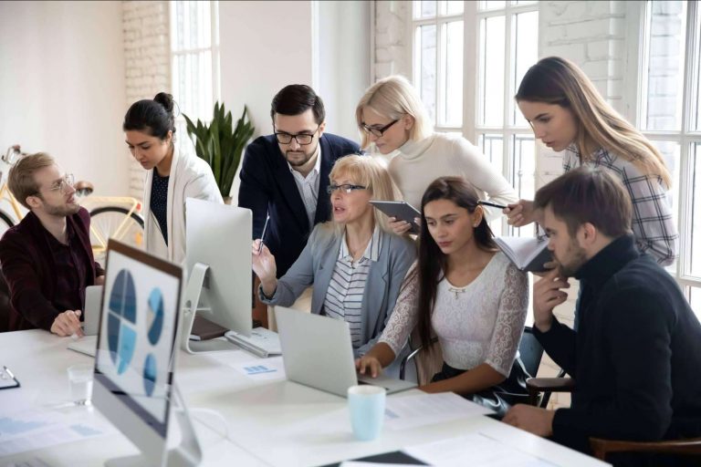 ¿Cuáles son las claves para conectar con las nuevas generaciones?, por la experta Ana Sarmiento